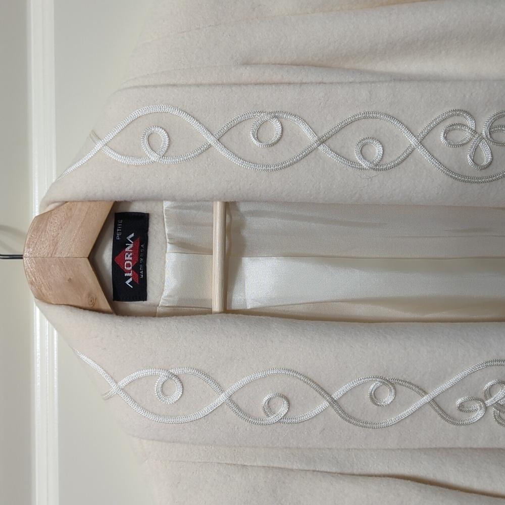 Cream Vintage Union Made Alorna Petite Embroidered Wool Coat - Picture 2 of 6